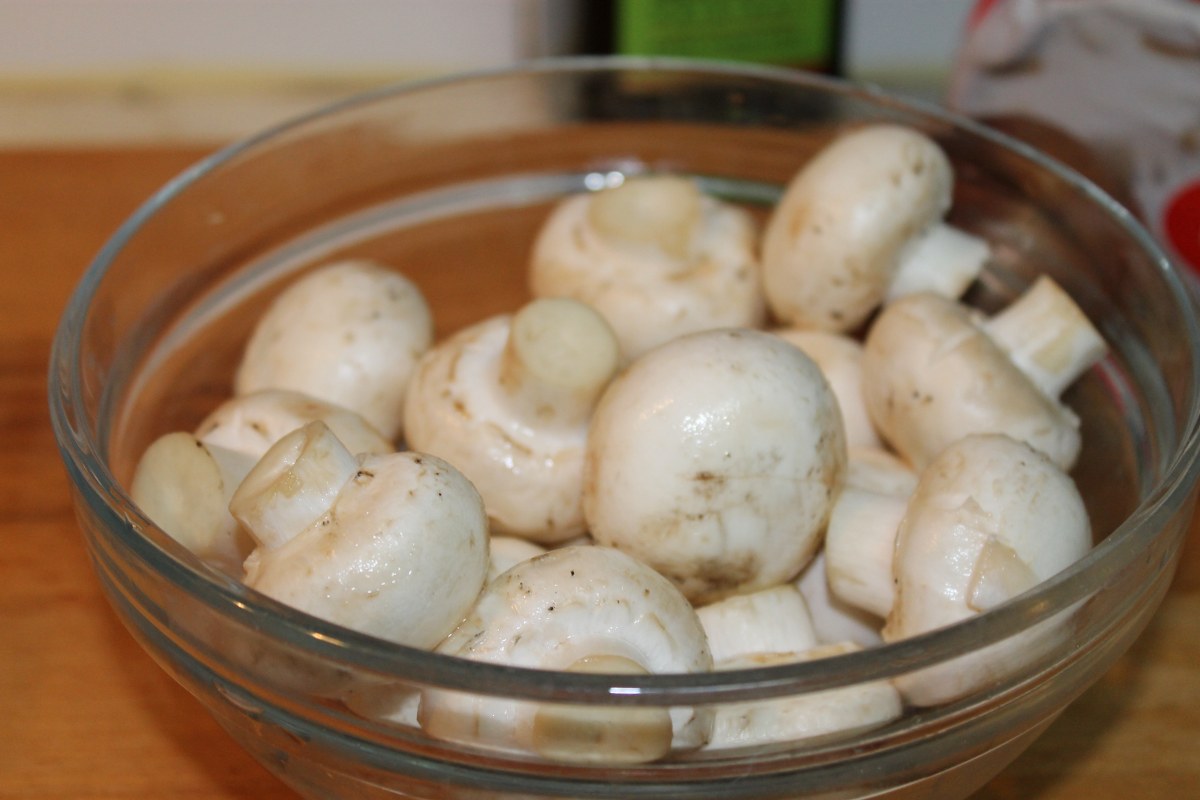 Tortellini cu branza si sos de ciuperci