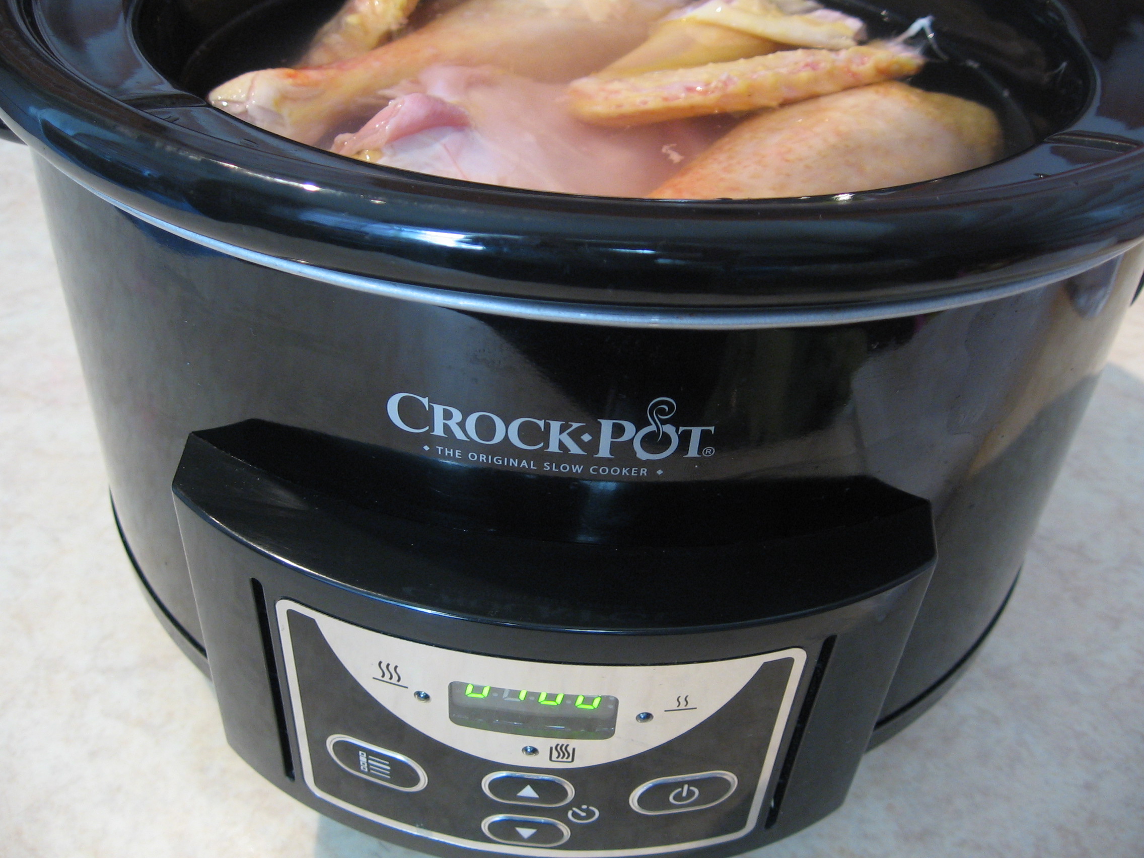 Pui cu ciuperci si sos de smantana cu usturoi - slow cooker Crock-Pot 4,7 L