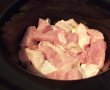 Muschi de porc in sos de rosii cu usturoi la slow cooker Crock-Pot 4,7 L-2