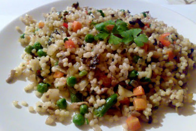 Cous cous cu legume