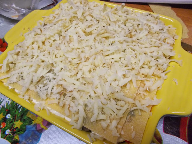 Lasagna cu sos de branza si ciuperci