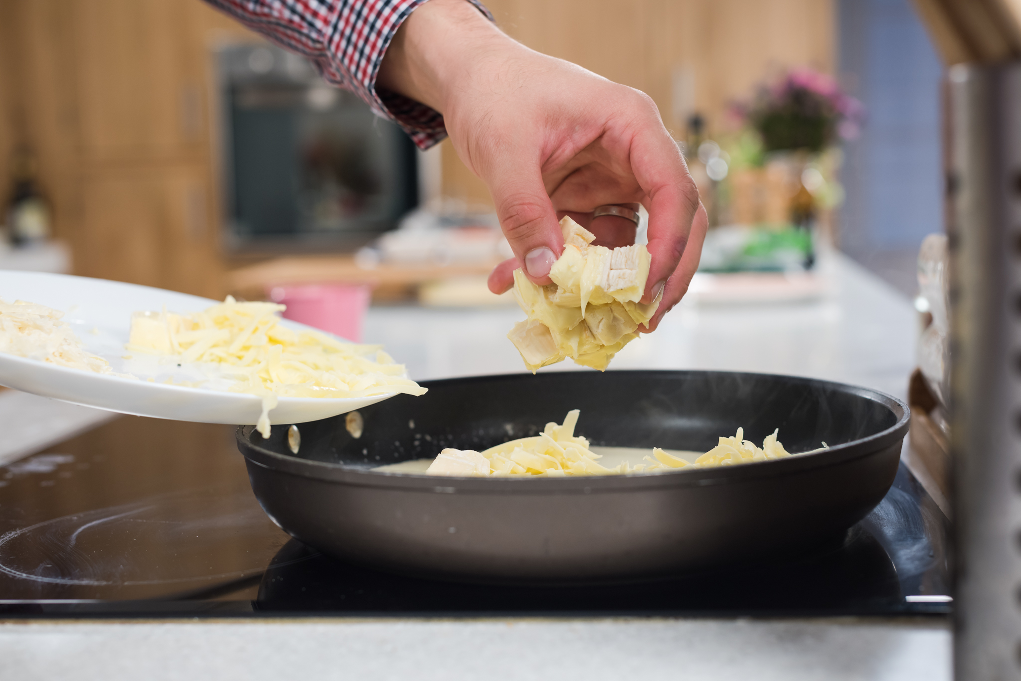 Tagliatelle con spinaci e quattro formaggi - Delaco