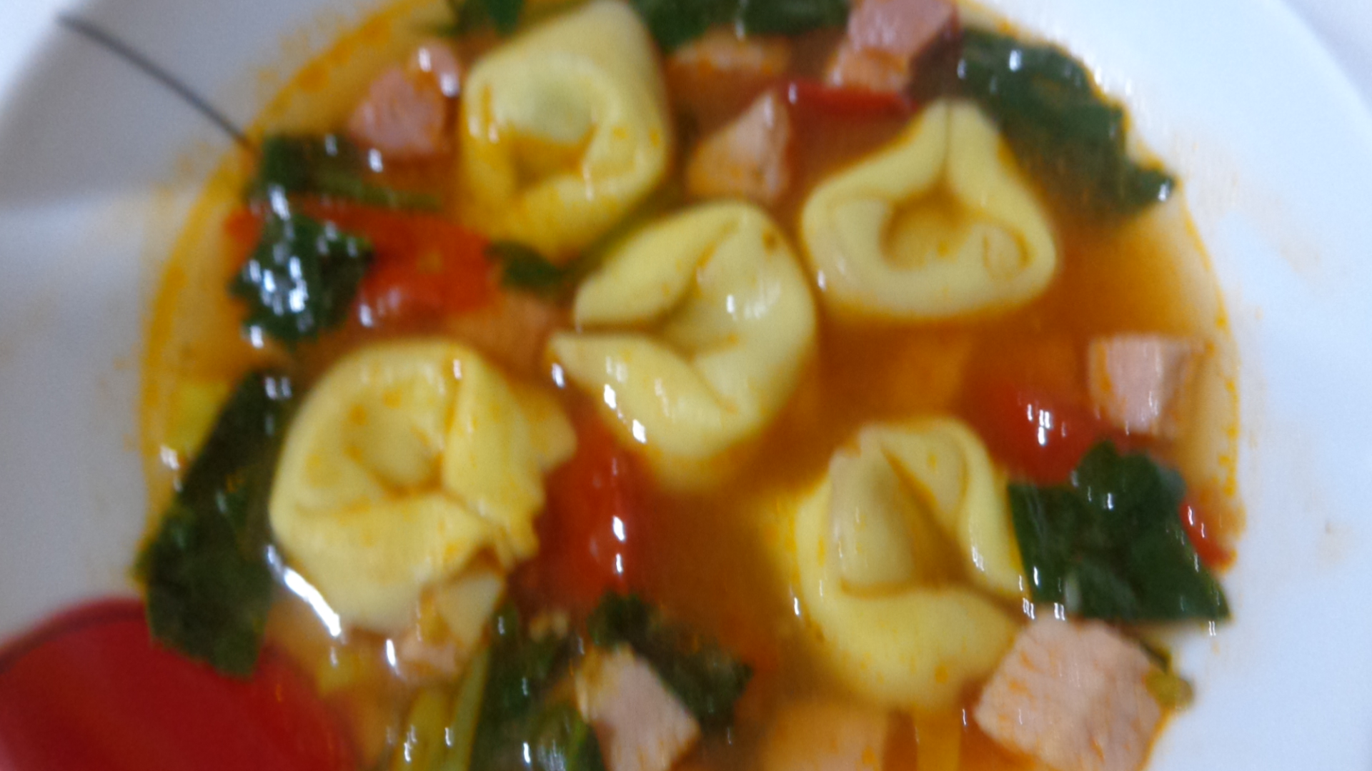 Supa cu tortellini