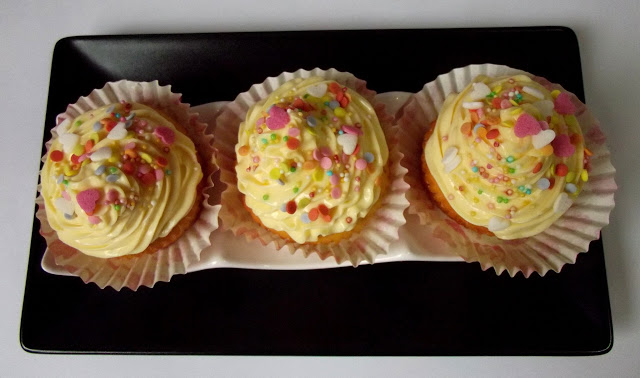 Cupcakes cu crema de vanilie