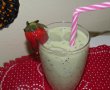 Smoothie cu kiwi, banane, miere si iaurt grecesc-5