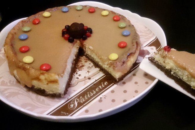 Cheesecake (copt) cu vanilie si caramel