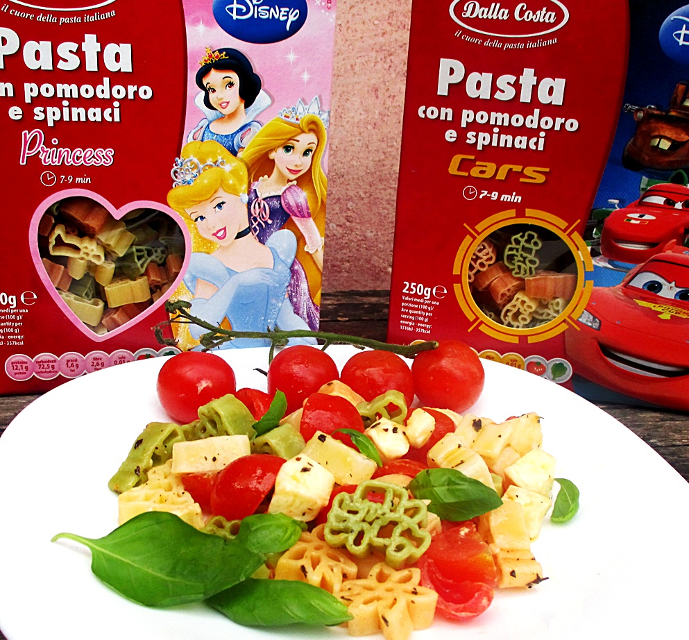 Salata cu paste Disney