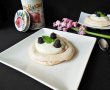 Mini pavlova cu crema de lamaie si mure-4