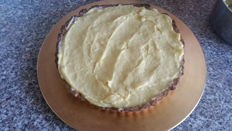 Tarta cu crema de vanilie si capsuni