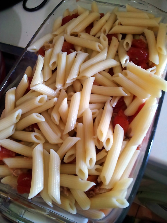 Penne cu ton la cuptor