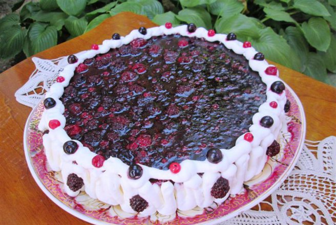 Cheesecake cu fructe de padure (fara coacere)