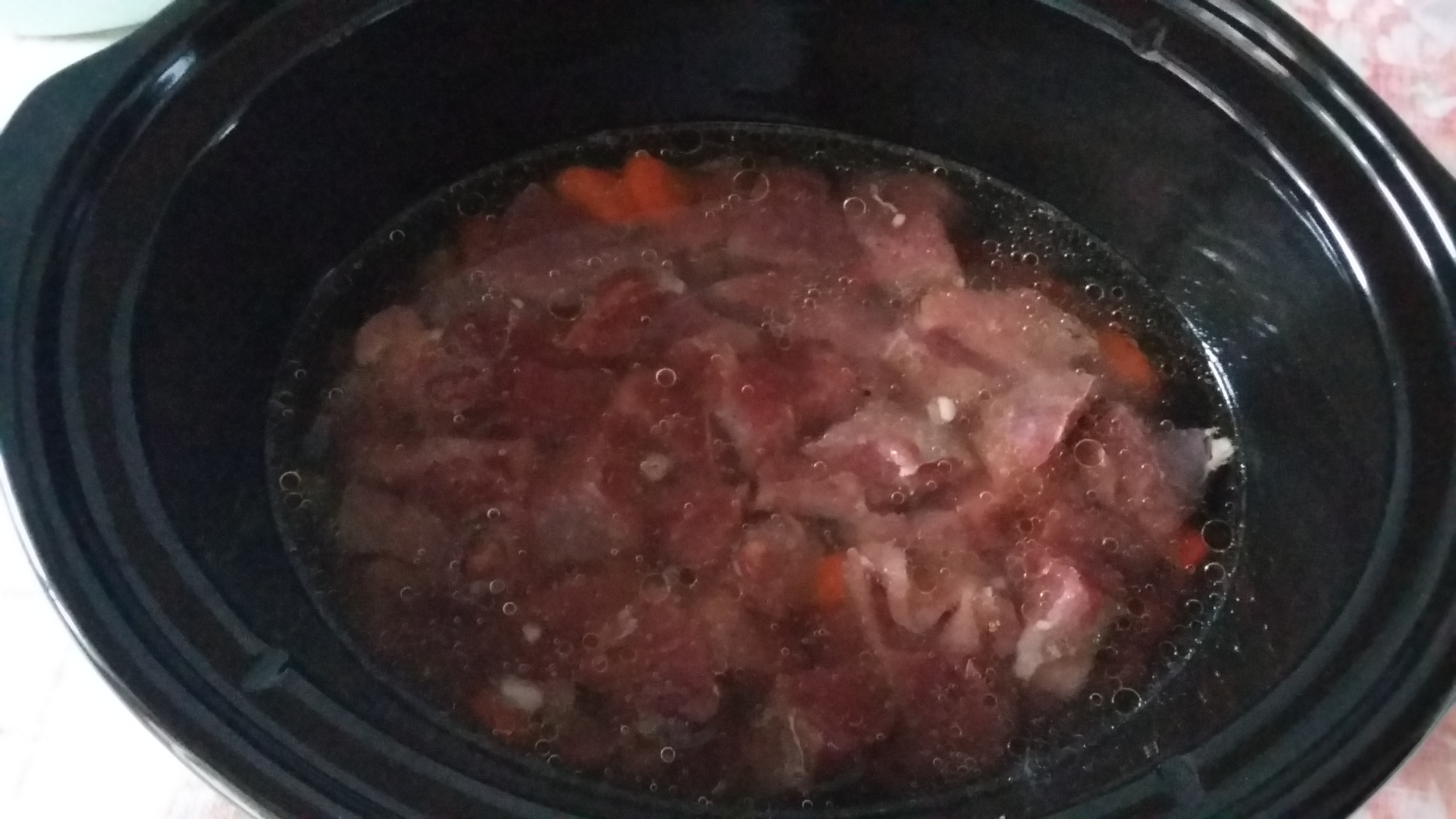 Tocanita din piept de rata la slow cooker Crock-Pot