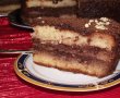 Tort clasic cu crema de cacao si miez de nuca-11