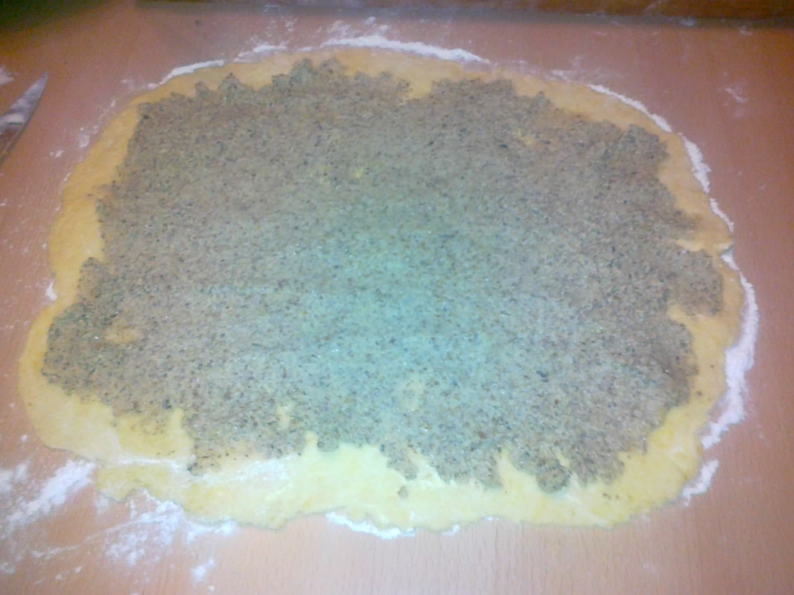 BAIGLI(Cozonacel cu nuca)