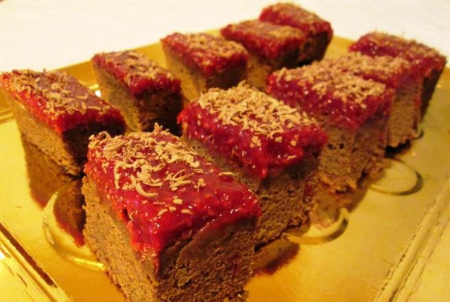 Brownie cu zmeura