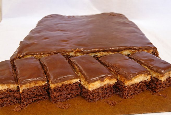 Prajitura cu ciocolata si cocos