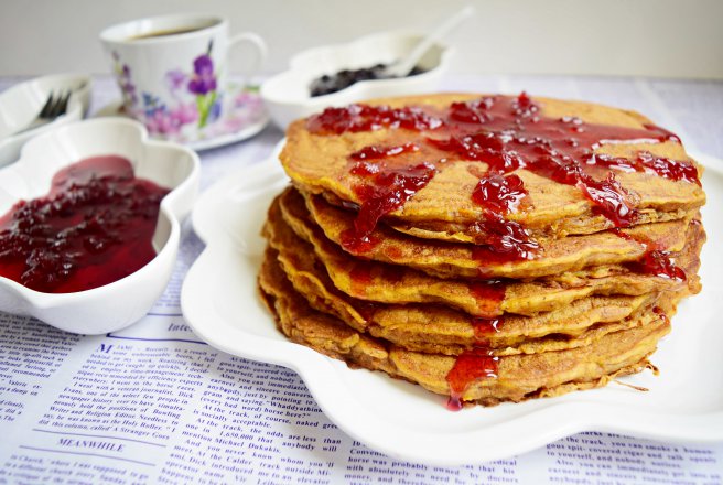 Pancakes cu morcovi si nuci