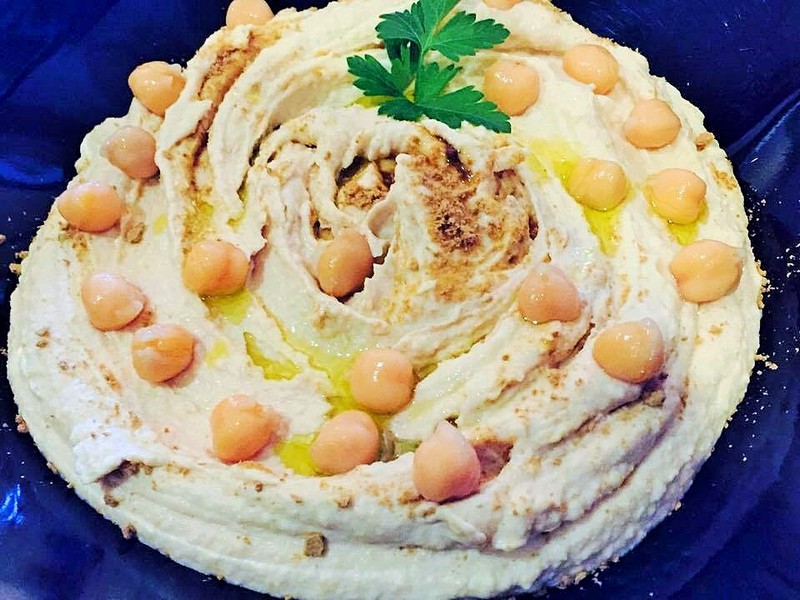 Salata hummus