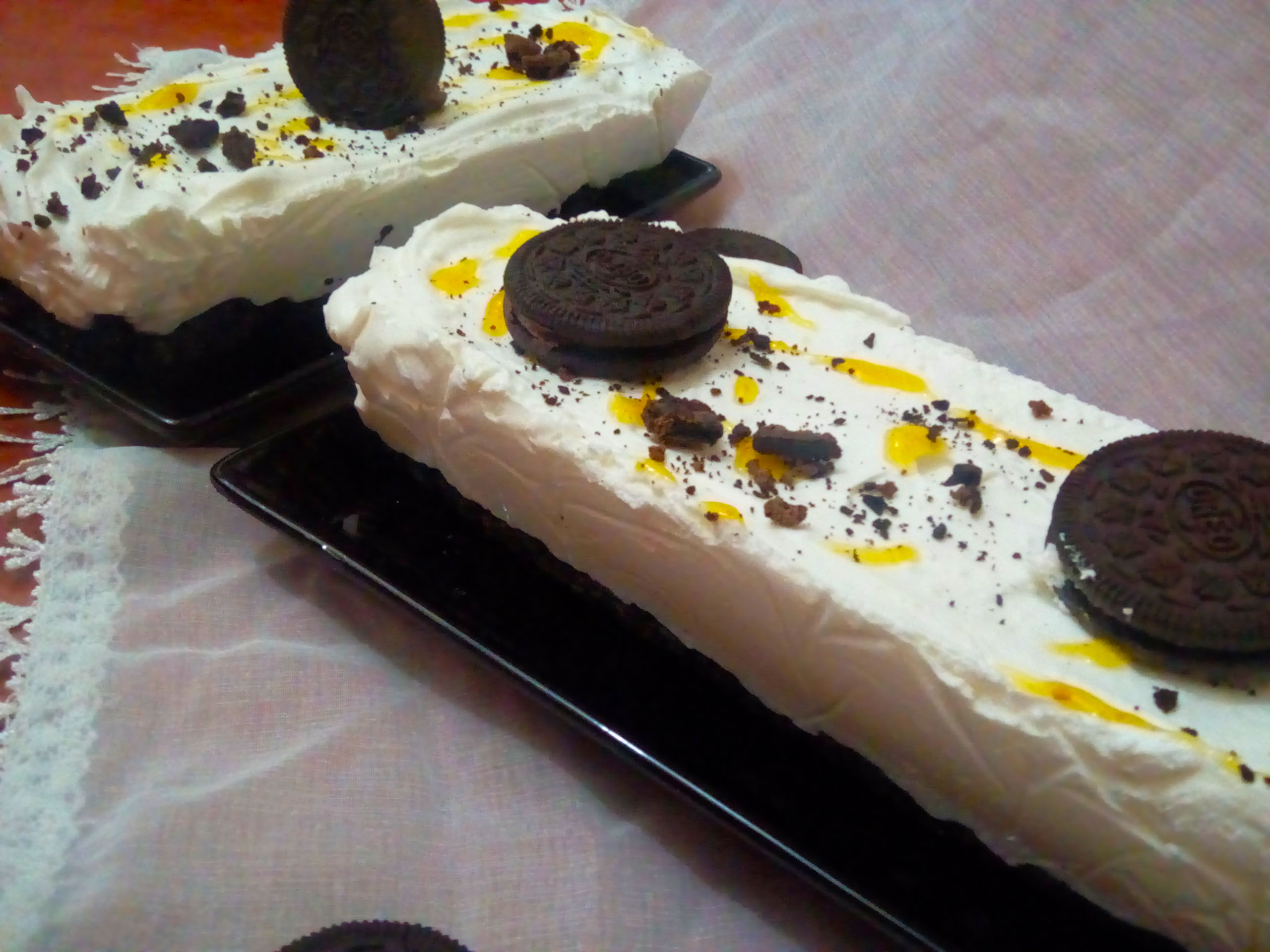 Desert cheesecake cu Oreo