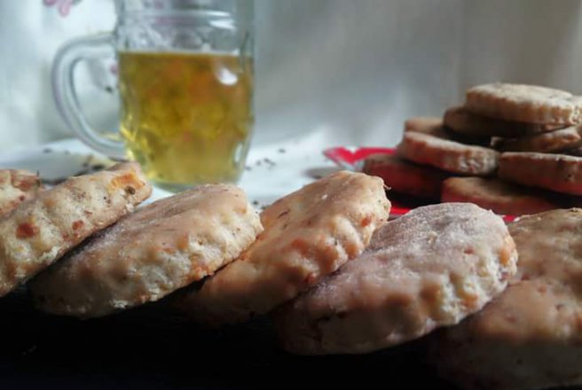 Aperitiv biscuiti sarati