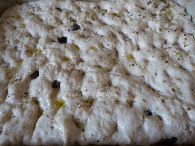 Focaccia cu masline