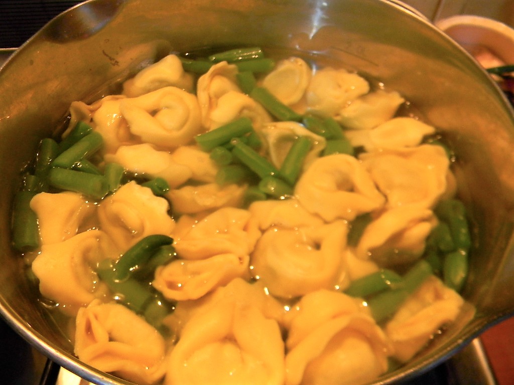 Tortelloni cu fasole verde