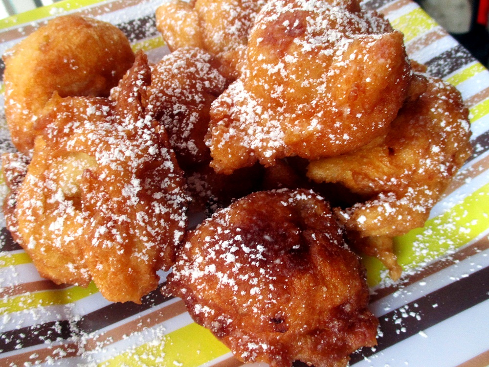 Desert gogosi olandeze (Oliebollen)