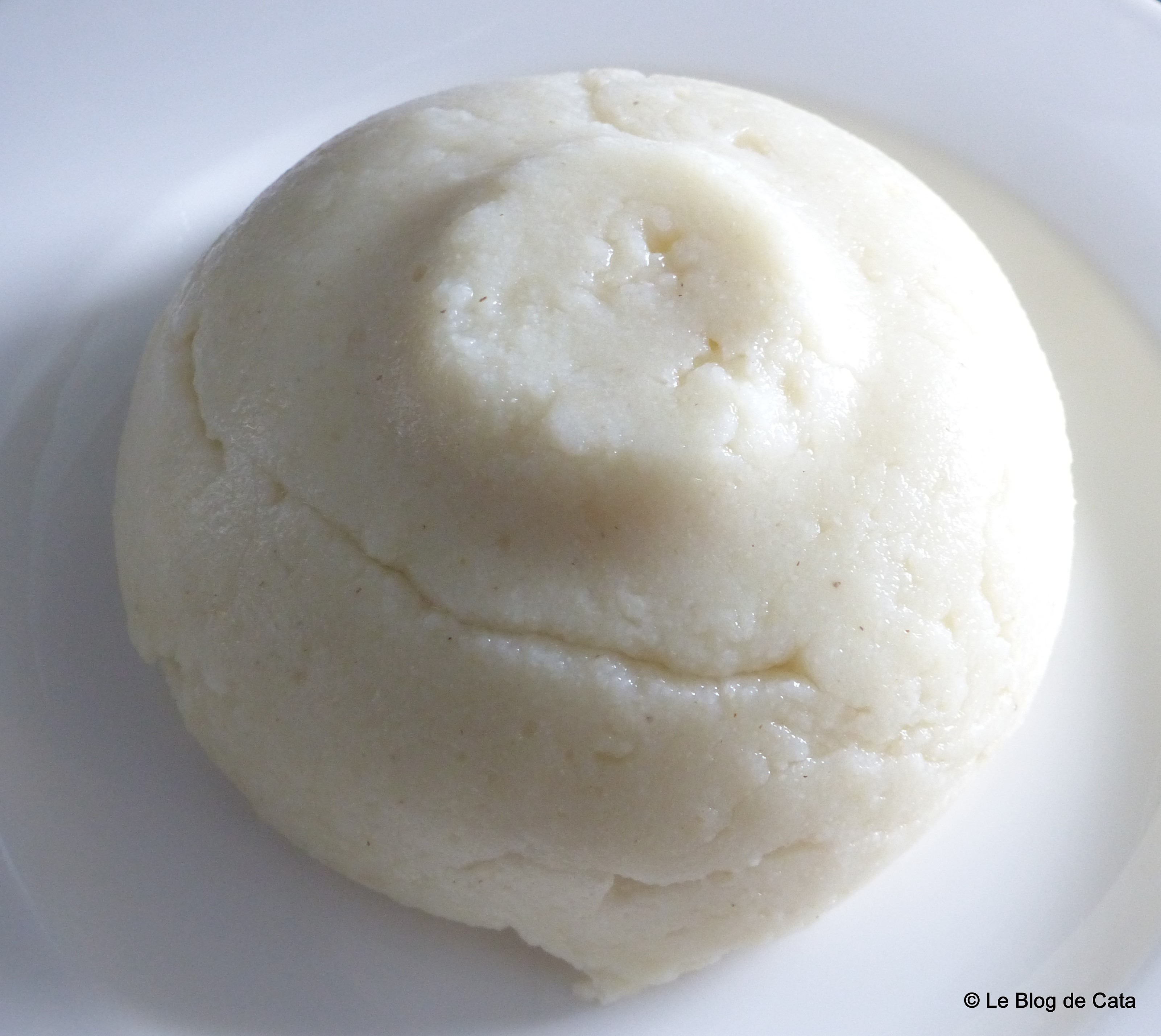 Ugali - mamaliga alba africana