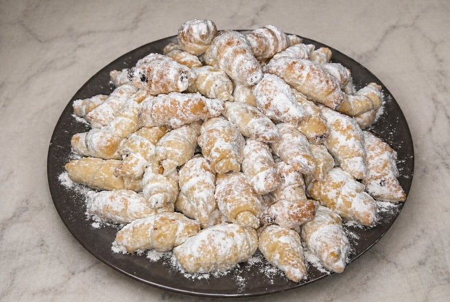 Desert cornulete cu dulceata