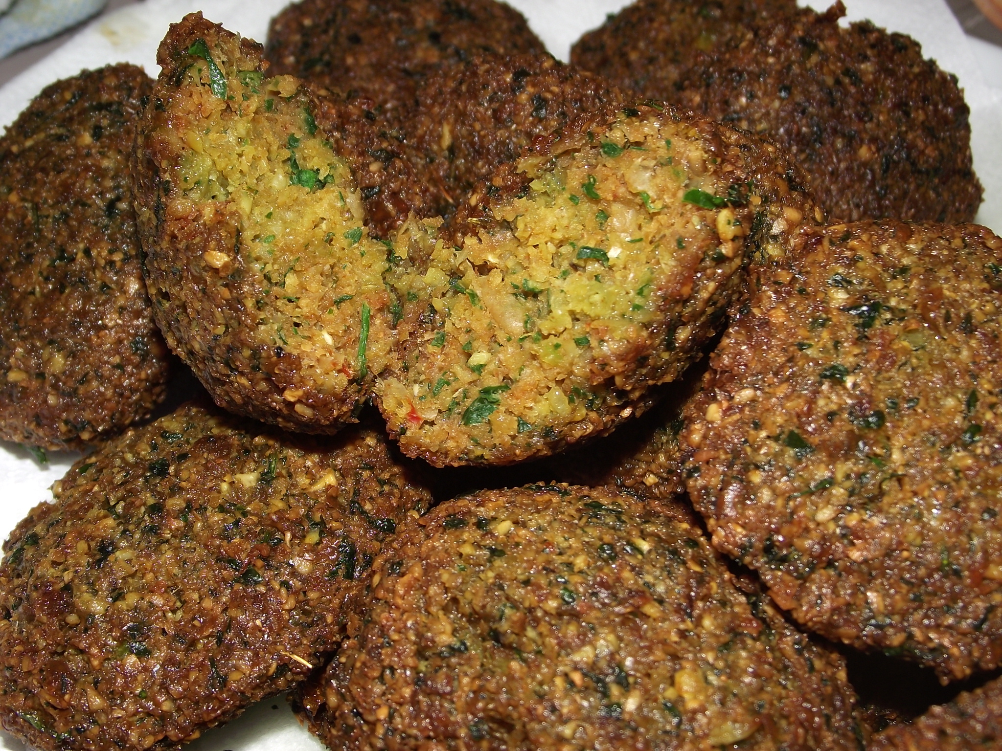 Reteta de falafel - renumitele si laudatele chiftele de naut