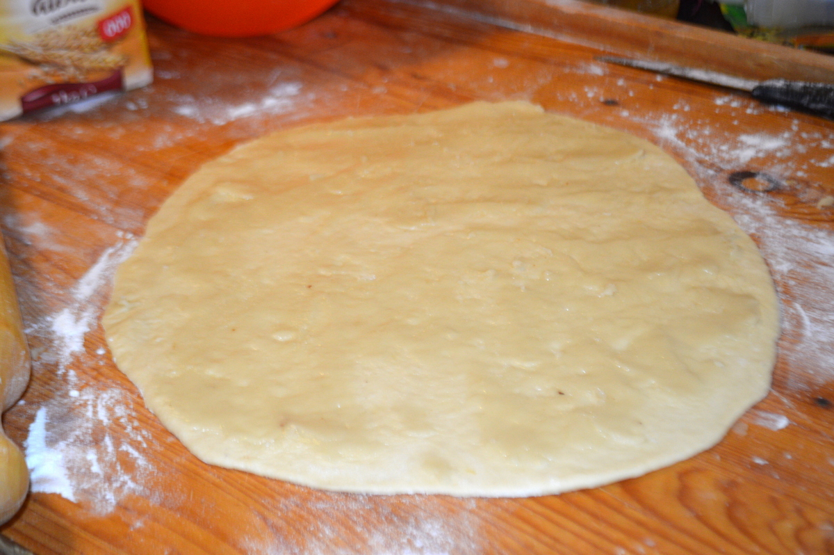 Desert strudel cu mar si nuca