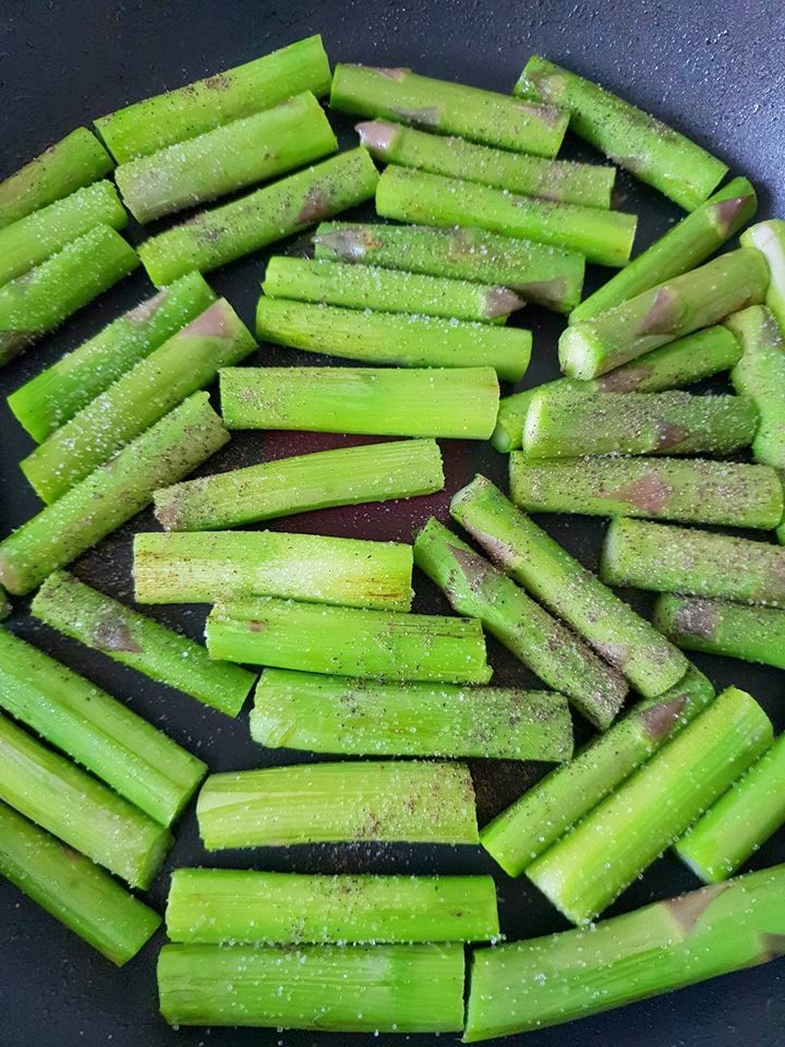 Gnocchi cu sparanghel si pesto