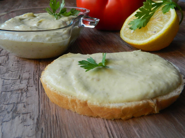 Salata de vinete si dovlecei cu maioneza