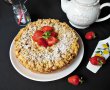 Desert tarta crumble cu mascarpone si capsuni-9