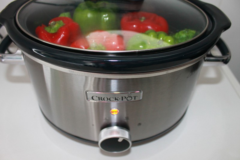 Ardei umpluti, reteta reinterpretata la slow cooker Crock-Pot