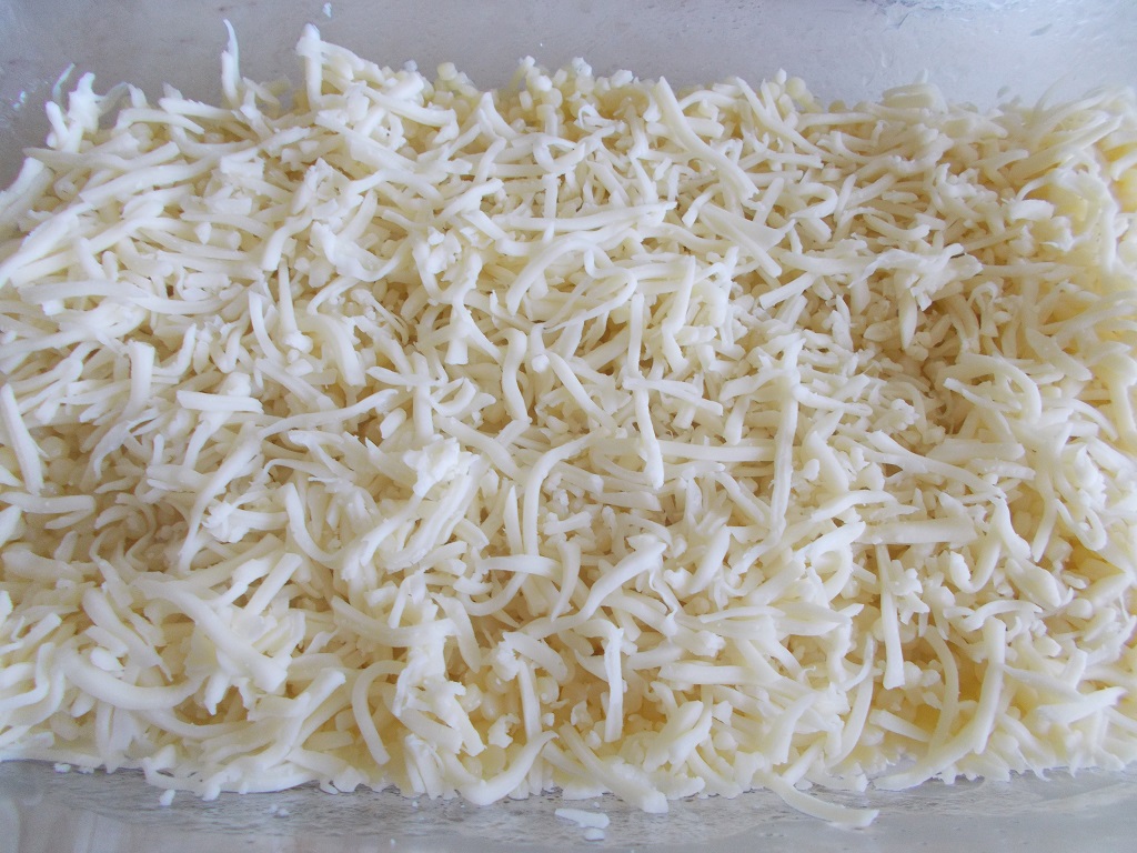 Piept de pui cu mozzarella si cus-cus, la cuptor