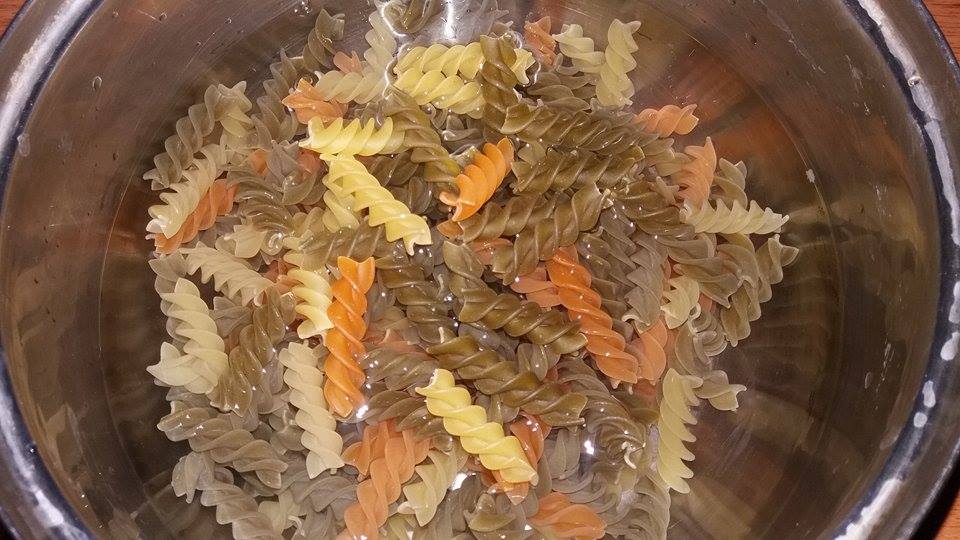 Fusilli cu ton