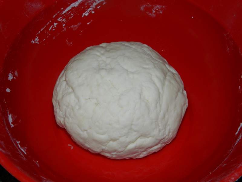 Pizza cu mozzarella