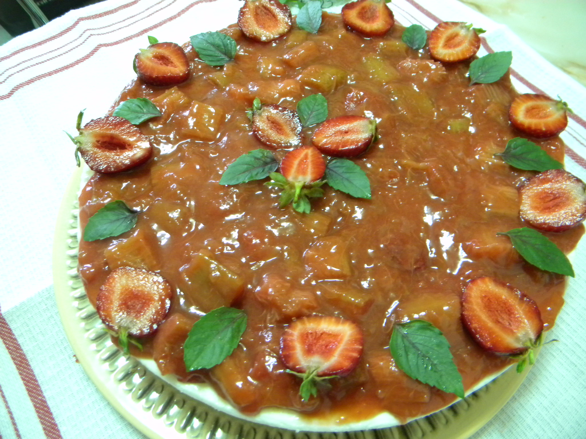 Cheesecake cu rubarba