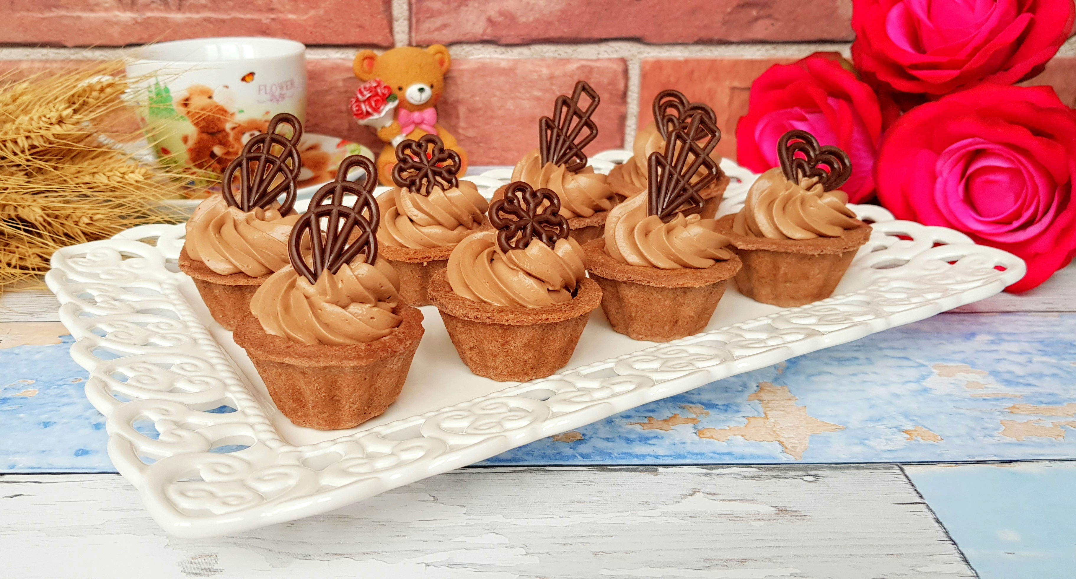 Mini-tarte cu ciocolata