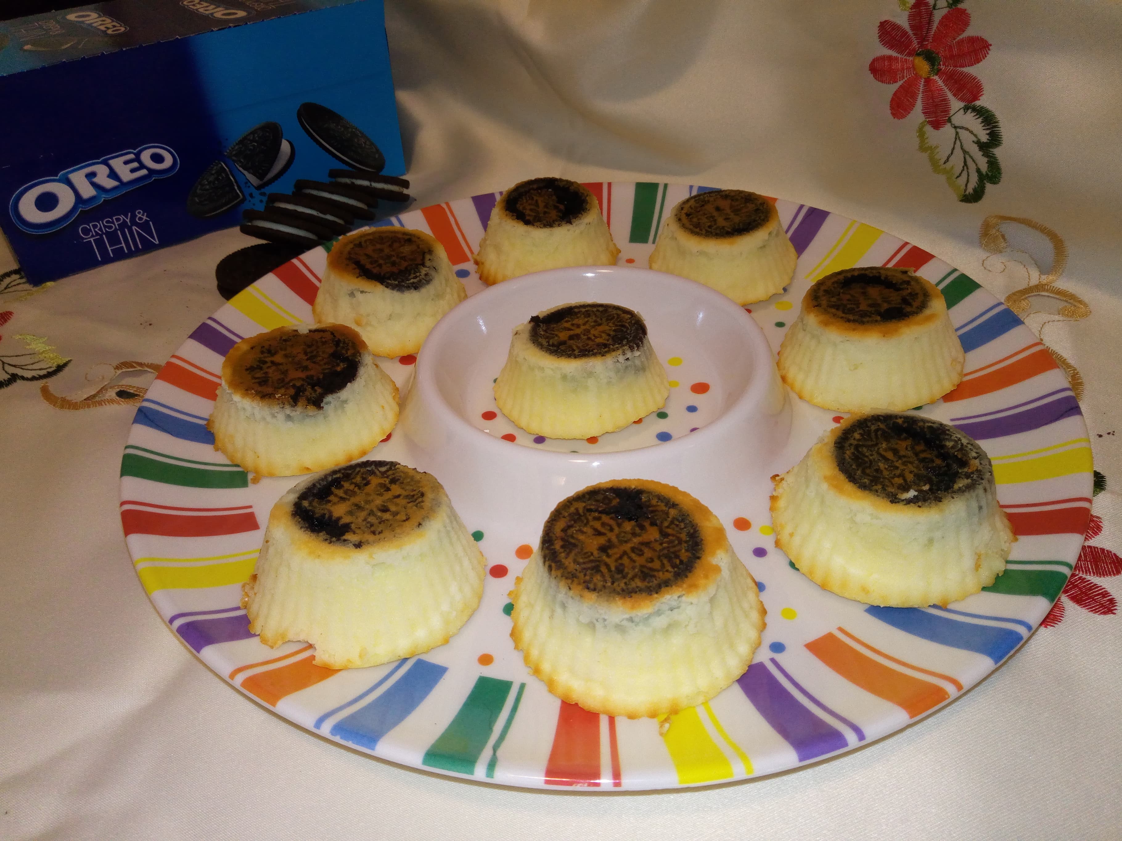 Mini cheesecake cu oreo