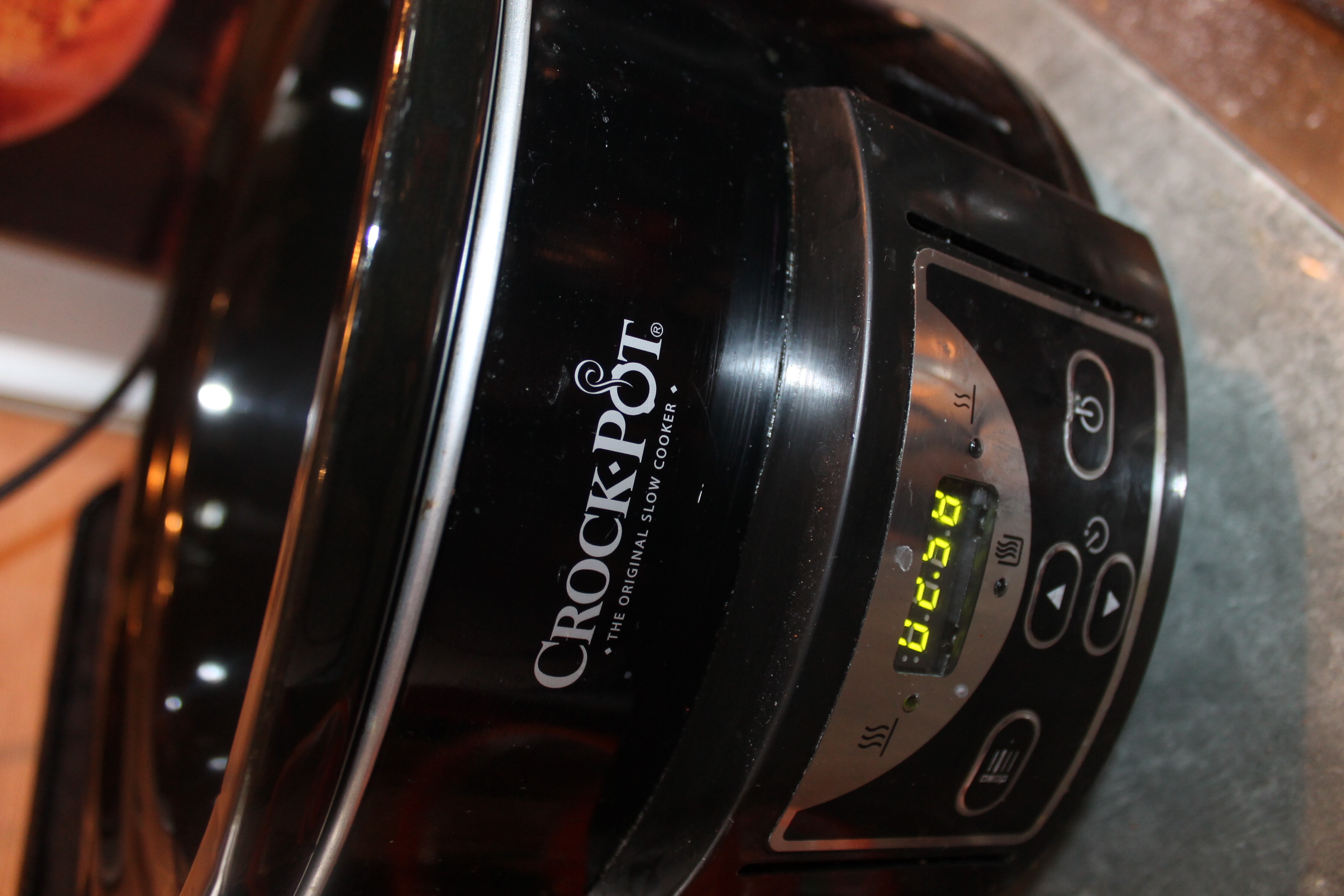 Muschiulet de porc cu castane de apa si rosii cherry la slow cooker Crock-Pot