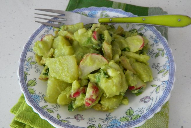 Salata orientala de post cu maioneza din avocado