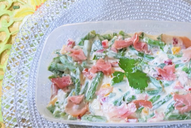 Salata de fasole verde cu sunculita