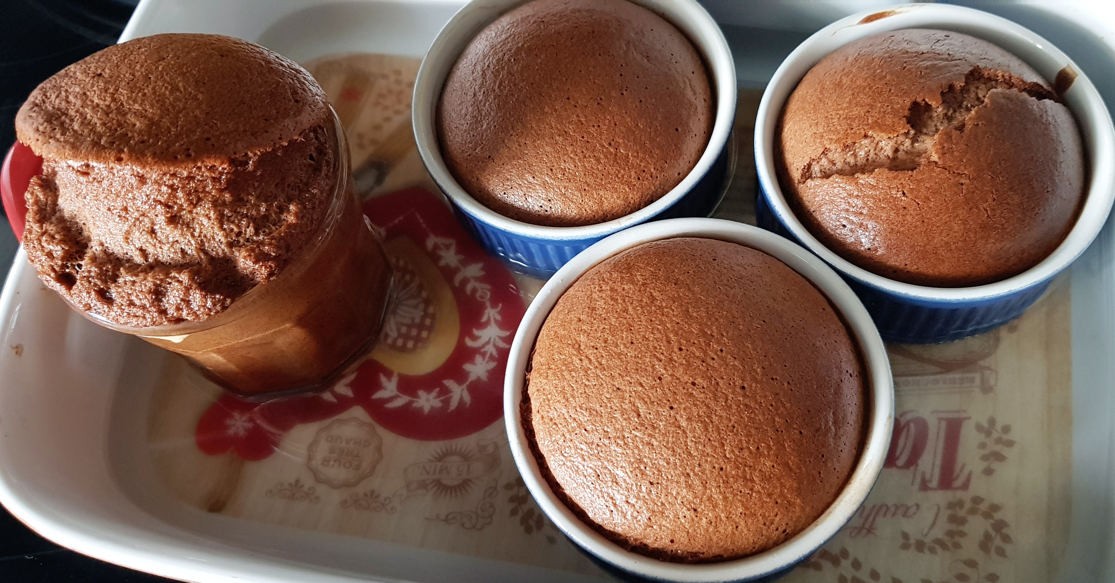 Desert budinca de ciocolata (reteta low carb, fara gluten)