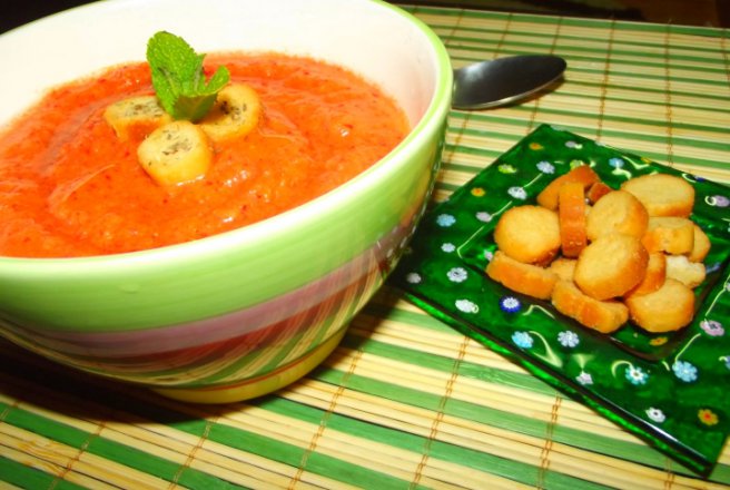 Gazpacho cu aroma de portocala