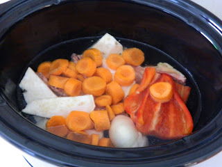 Supa de pui cu taitei la slow cooker Crock Pot