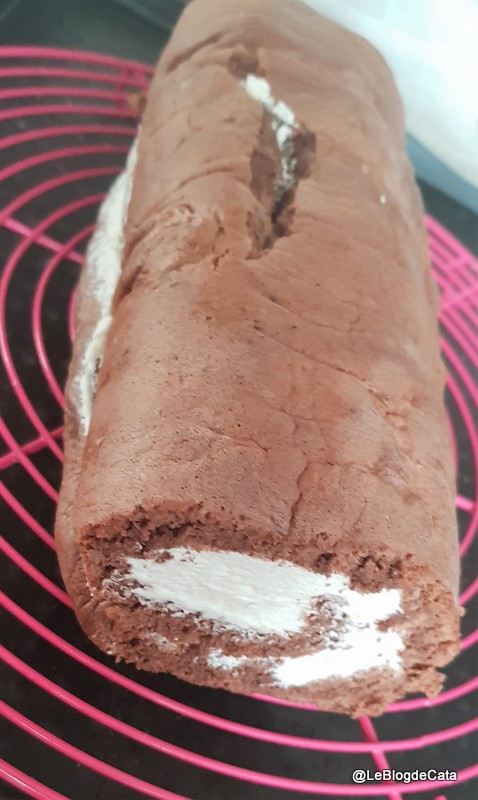 Desert buturuga cu ciocolata si crema de castane (fara gluten, low carb)