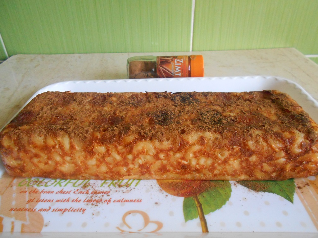 Budinca de paste cu branza de vaci si caise uscate