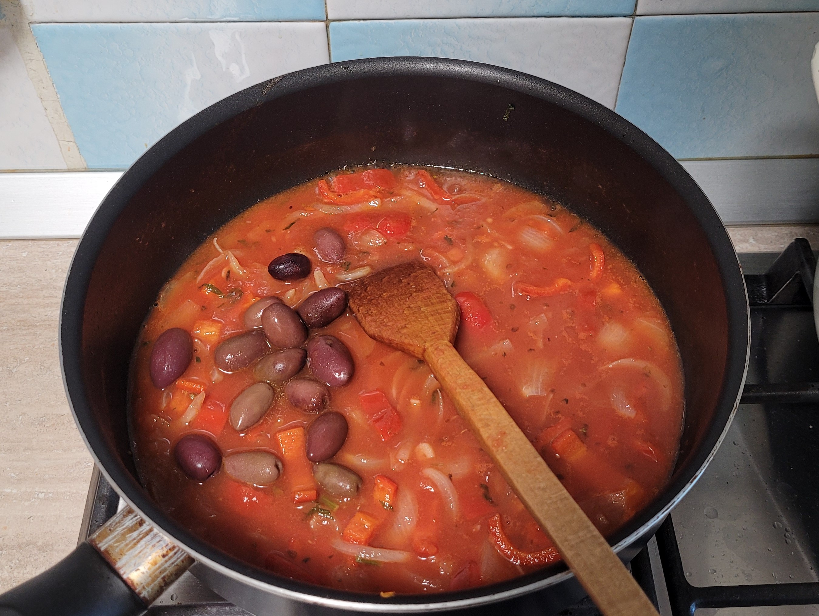 Caponata siciliana - Tocanita de vinete cu rosii si masline